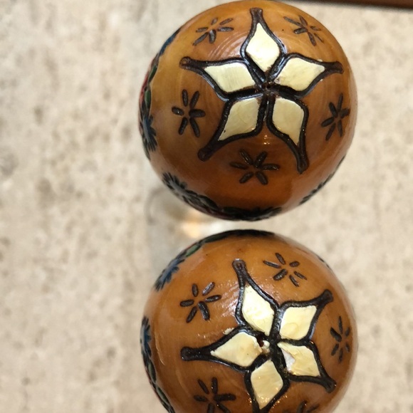 VINTAGE PYSANKY EGGS EASTERN EUROPE  MATCHING HAND CARVED  HAND PAINTED WOOD - Picture 10 of 12